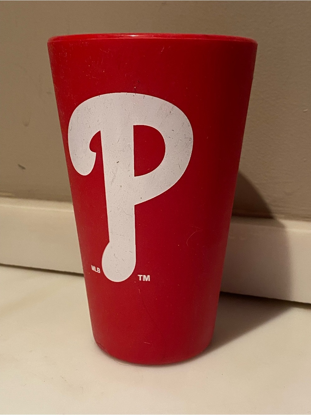 Philadelphia PHILLIES Red Silicone Tumbler - Official MLB Logo